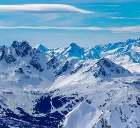 Taxi Genève La Plagne : Voyage en Toute Sécurité Destination en taxi privé depuis Genève : Aéroport, Ski, EuropeGenève à La Plagne
