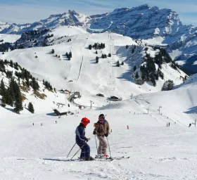 Taxi Genève Ollon : Transferts Pratiques Destination en taxi privé depuis Genève : Aéroport, Ski, EuropeGenève à Ollon